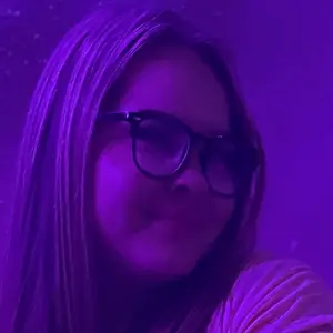 Я Виолетта, 23, знакомлюсь для общения в Красноярске