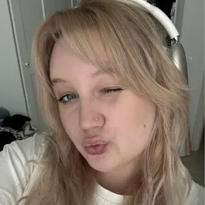 Настя из Санкт-Петербурга, мне 20, познакомлюсь для дружбы