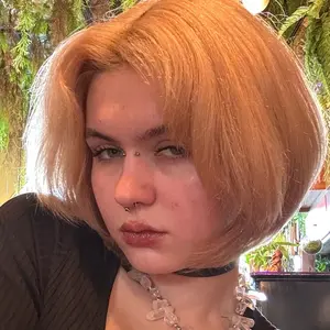 Я Алёна, 18, знакомлюсь для без обязательств в Самаре
