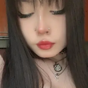 Я Ксюня, 18, из Казани, ищу знакомства без обязательств