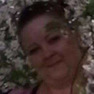 Катюшка из Старого Оскола, ищу на сайте секс на одну ночь