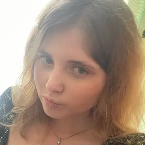 Vika из Перми, мне 19, познакомлюсь на одну ночь
