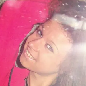 Я Вера, 22, знакомлюсь для регулярного секса в Новоуральске