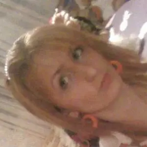 Я Регина, 19, знакомлюсь для дружбы в Скале
