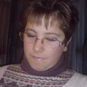 Я Регина, 20, знакомлюсь для дружбы в Тумботино