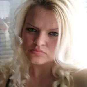 Я Бела, 25, из Витязя, ищу знакомство для регулярного секса