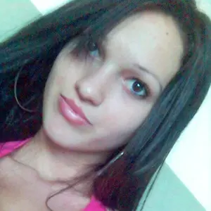 Я Авелина, 21, из Кручинина, ищу знакомство для регулярного секса