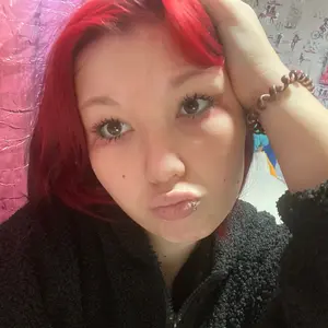 Аня из Уфы, мне 21, познакомлюсь для открытые отношения