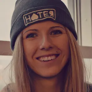 Алиса из Торжка, ищу на сайте общение