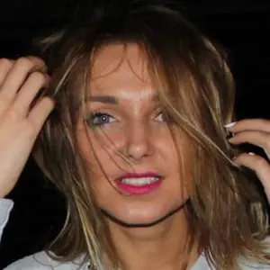 Алла из Грозного, ищу на сайте знакомства без обязательств