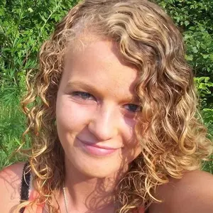 Я Любовь, 19, знакомлюсь без обязательств в Крымске
