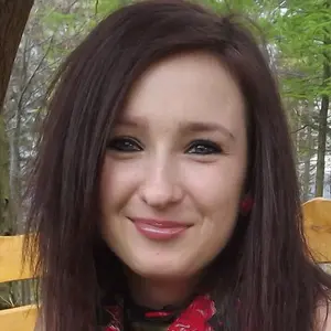 Я Майя, 21, из Аши, ищу знакомство для секса на одну ночь