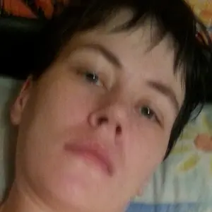 Я Алеса, 42, знакомлюсь без обязательств в Магадане