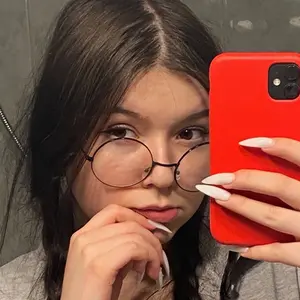 Анастасия из Тольятти, ищу на сайте приятное времяпровождение