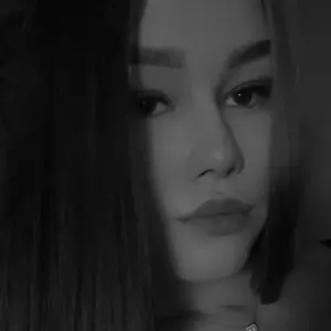 Кристина из Красноярска, мне 21, познакомлюсь для открытые отношения