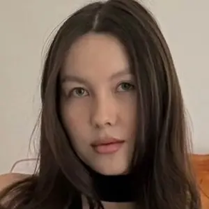 Оля из Кирова, ищу на сайте знакомства на одну ночь