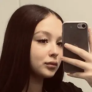 Я Лейла, 23, из Благовещенска, ищу знакомства без обязательств