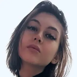 Я Алина, 21, знакомлюсь для приятного времяпровождения в Казани