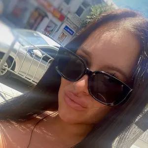 Валентина из Тольятти, ищу на сайте знакомства без обязательств