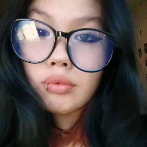 Владислава из Новокузнецка, мне 19, познакомлюсь для вирта