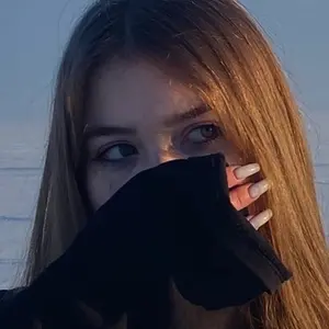 Лола из Ульяновска, ищу на сайте общение