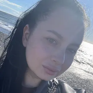 Я Любовь, 27, из Санкт-Петербурга, ищу знакомство для общения