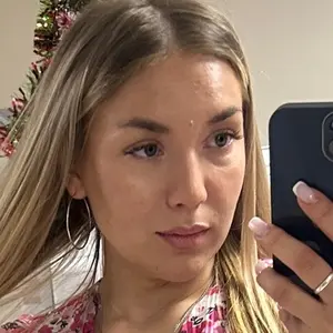 Я Светлана, 26, знакомлюсь для общения в Татарской