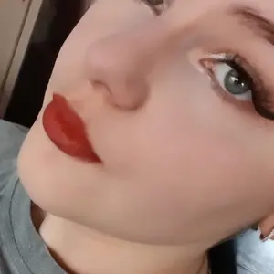 Я Анюта, 20, знакомлюсь для общения в Саратове