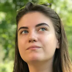 Я Арина, 25, из Люберец, ищу знакомство для приятного времяпровождения