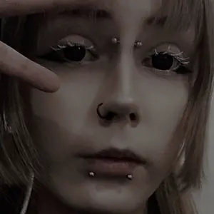 Лера из Санкт-Петербурга, ищу на сайте без обязательств
