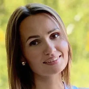 Виктория из Нижнегорского, ищу на сайте без обязательств