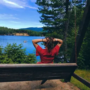 Я Александра, 27, из Тынды, ищу знакомство для приятного времяпровождения