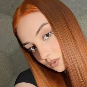 Нелли из Тамбова, мне 22, познакомлюсь для открытые отношения