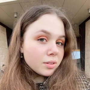 Anastasia из Брянска, мне 19, познакомлюсь для открытые отношения