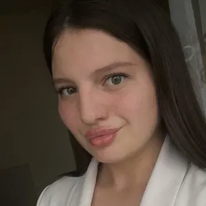 Sofa из Екатеринбурга, мне 24, познакомлюсь для общения