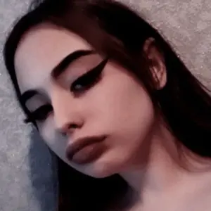 Я Лина, 21, из Ковдора, ищу знакомство для общения