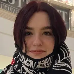 Катюша из Санкт-Петербурга, ищу на сайте на одну ночь