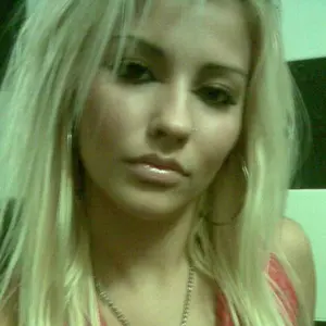Я Саша, 19, из Благовещенска, ищу знакомство для дружбы