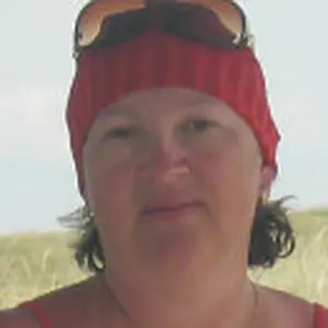 Я Цветок, 50, знакомлюсь на одну ночь в Лесосибирске