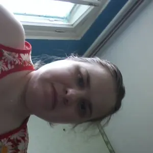 Я Алла, 42, из Заволжья, ищу знакомство для виртуального секса