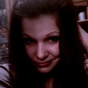 Оксаночка из Камышина, ищу на сайте секс на одну ночь