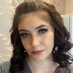 Я Надюшка, 30, из Волгодонска, ищу знакомство для приятного времяпровождения