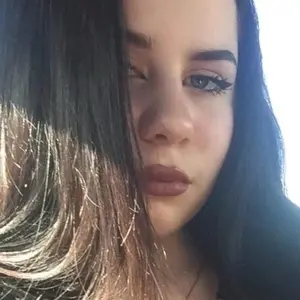 Конфетка из Калининграда, ищу на сайте знакомства без обязательств