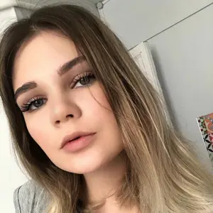 Я Алина, 24, из Твери, ищу знакомство для совместных путешествий
