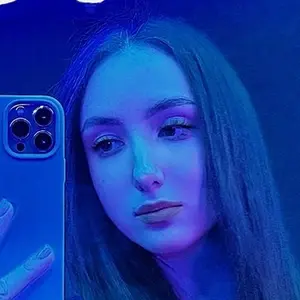 Я Алина, 20, из Воронежа, ищу знакомство для общения