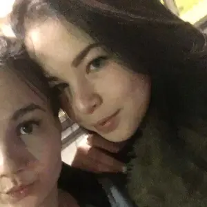 Анастасия из Ульяновска, ищу на сайте приятное времяпровождение