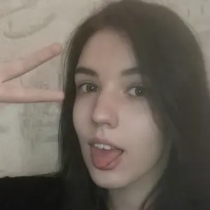 Я Виктория, 21, из Петрозаводска, ищу знакомство для постоянных отношений