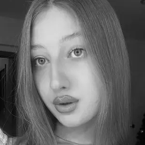 Я Доминика, 22, из Красноярска, ищу знакомство для на одну ночь