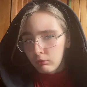 Ксения из Щелково, ищу на сайте открытые отношения