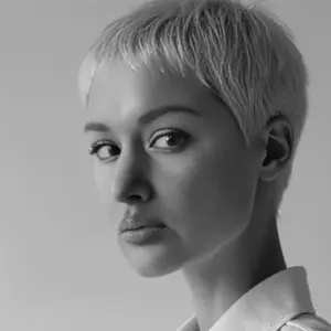 Я Ханна, 31, знакомлюсь для дружбы в Уфе